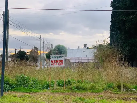 Terreno en Venta en Platanos, USD 50.000