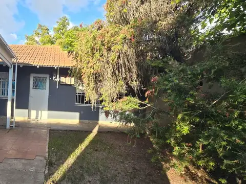 Casa en Alquiler en Temperley, $ 750.000