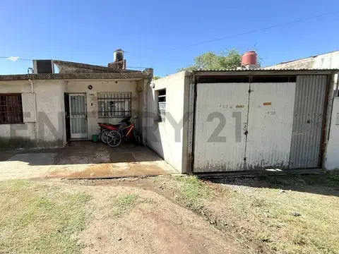 Vuelta de Obligado 400, Piso 0