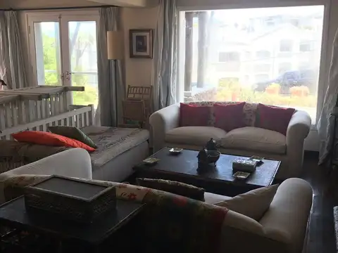 Casa en Alquiler Temporal en Manantiales, USD 17.000