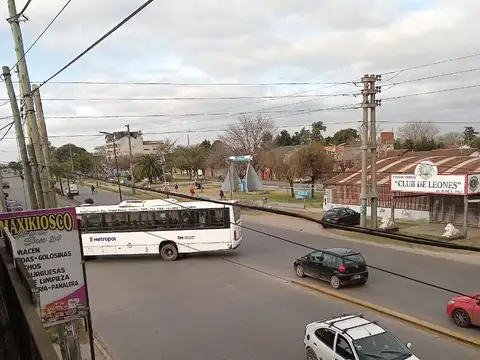 LOCAL EN VENTA EN JOSE C PAZ