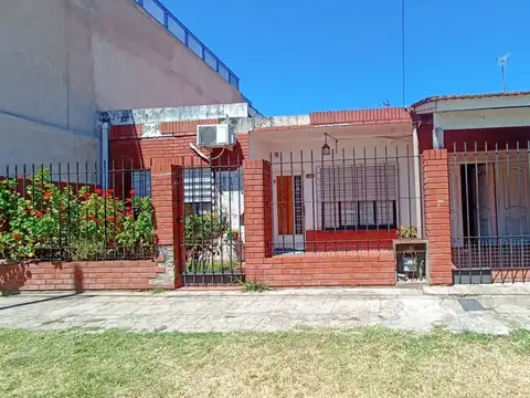 Casa en Venta en Villa Luzuriaga, USD 75.000