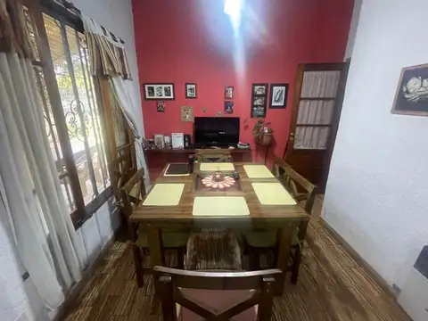 Casa en Venta en Quilmes Oeste, USD 110.000