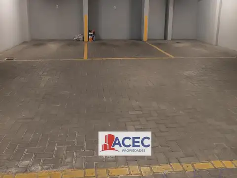 Venta. Cochera MicroCentro. Rosario