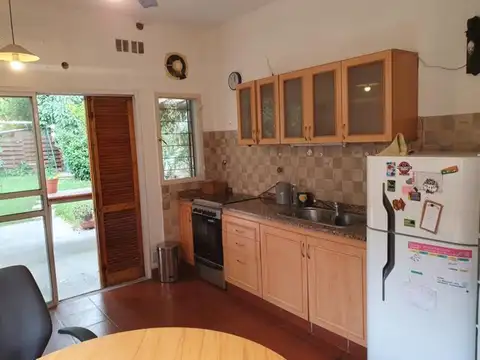 Casa en Venta con 1 cochera