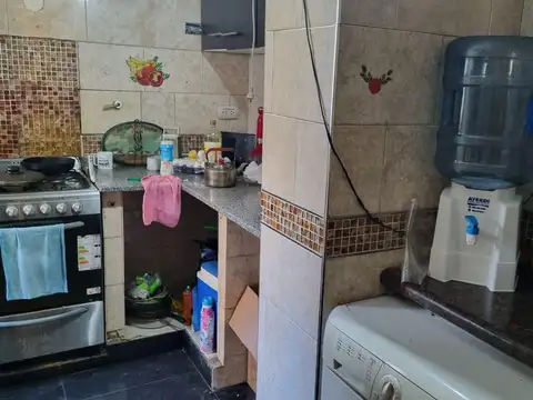 Departamento 4 ambientes con 2 baños