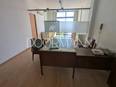 Oficina en venta APTO CREDITO  y apto profesional y comercial