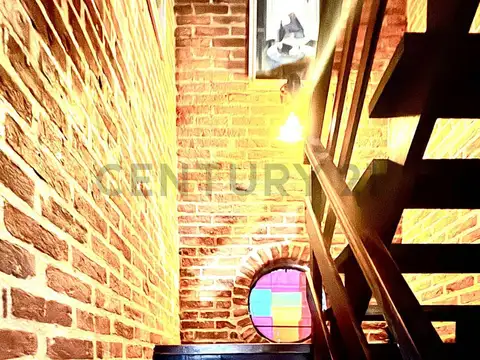 Casa 6 ambientes con 1 baño