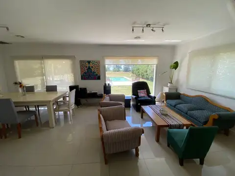 Casa en alquiler en Pilar Golf Febrero y Marzo .