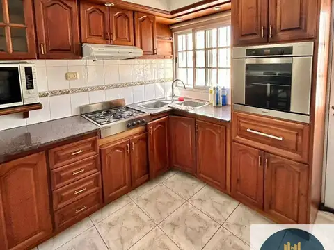 Casa en Alquiler en Punta Alta, $ 1.600.000