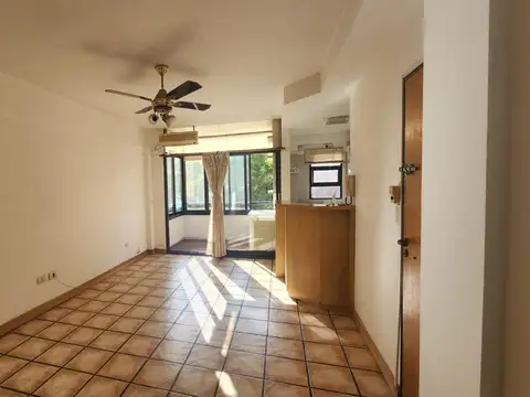 Departamento en Alquiler en Balvanera, $ 800.000