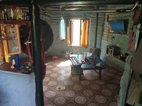 Casa 5 ambientes con 2 baños