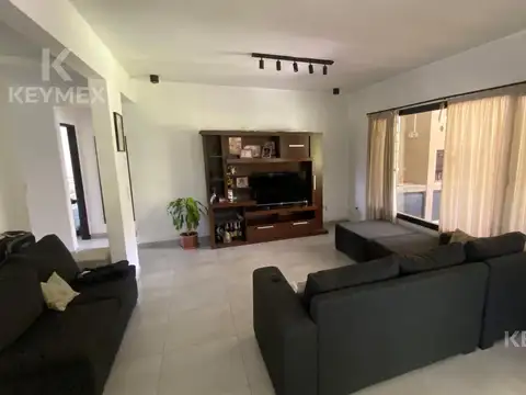 Casa en Alquiler en Pilar, USD 1.000