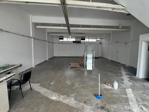 Avenida Presidente Perón 3700