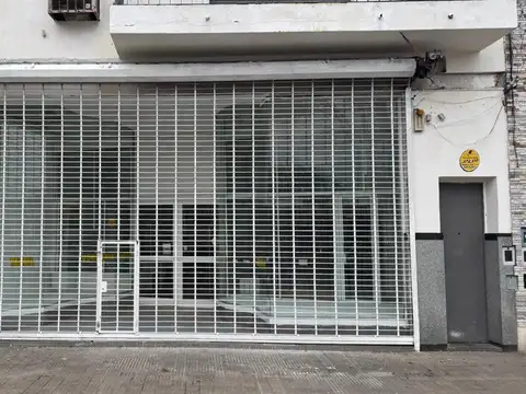 Avenida Presidente Perón 3700