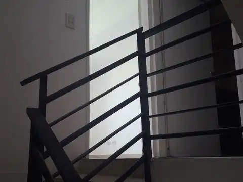 Depto Tipo Casa 2 ambientes con 1 baño