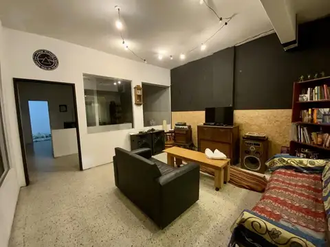 Local en Venta 53 años