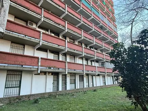 Departamento dos dormitorios zona sur.