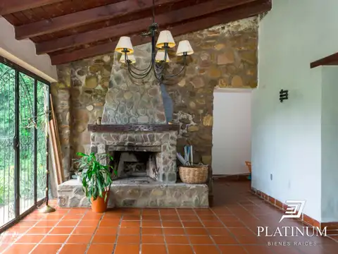 VENTA Casa 3 Dormitorios en San Lorenzo con piscina  | Excelente Ubicación 100