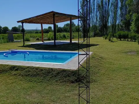 TERRENO CON PILETA Y QUINCHO EN CAPIZ SAN CARLOS