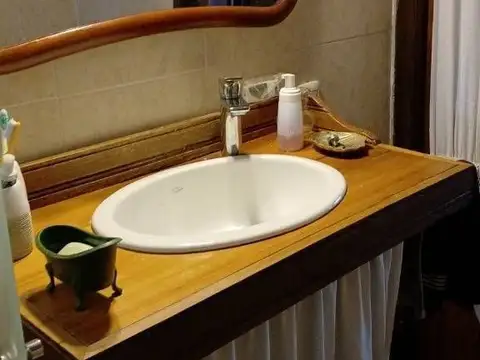 Casa 3 ambientes con 2 baños