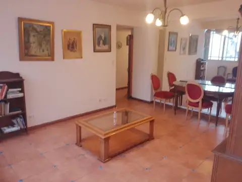 Riobamba 300, Piso 6