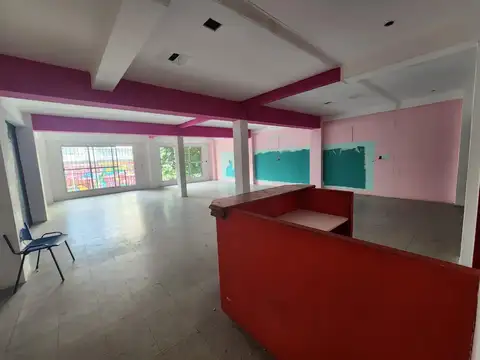 Oficina en Alquiler en Flores, $ 1.300.000