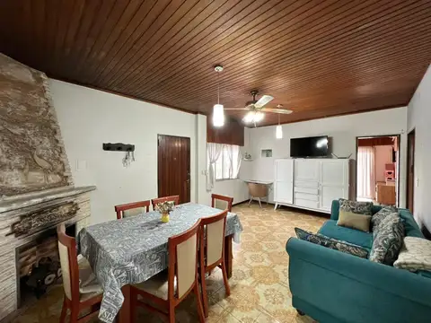 Depto Tipo Casa en Venta de 2 dormitorios