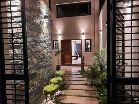 Martín Zapata  al 300