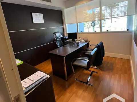 Oficina en Venta al Oeste