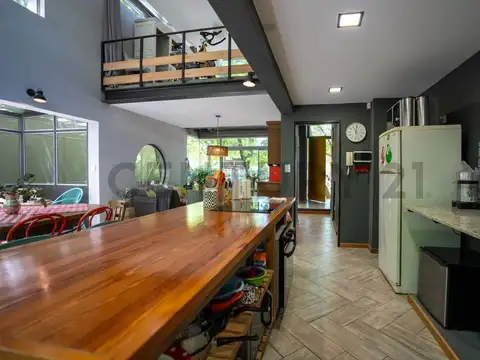 136 entre 430 y diagonal 430 , Piso 0