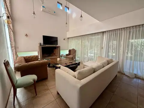 Casa en Venta en Pergamino, USD 350.000