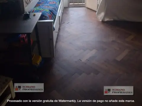 CASA EN DOS PLANTAS CON TRES DORMITORIOS EN LO MEJOR DE QUILMES RESIDENCIAL.