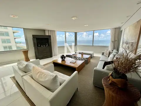 ESPECTACULAR ESQUINERO EN TIBURÓN 3. FRENTE AL MAR. MARAVILLOSAS VISTAS.