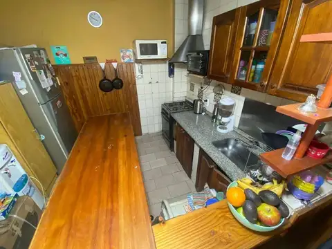 Depto Tipo Casa en Alquiler en Lomas De Zamora, $ 650.000