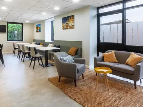 Oficina en Alquiler en Chacras de Coria, $ 559.771