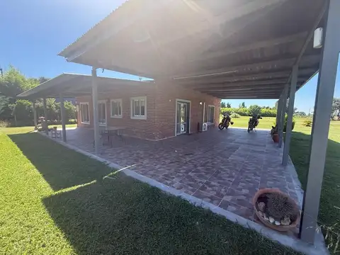 Casa En La Ranita Club De Campo 100