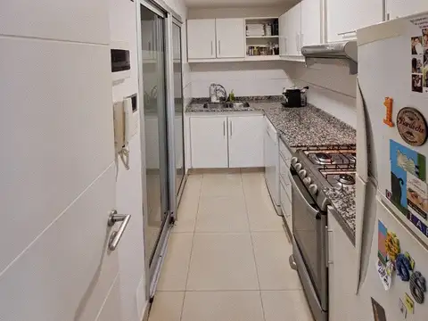 Impecable departamento de 3 ambientes en zona residencial de San Andrés