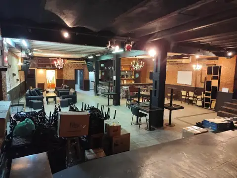 Hipolito Yrigoyen 700