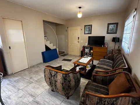 Depto Tipo Casa en Venta de 3 dormitorios