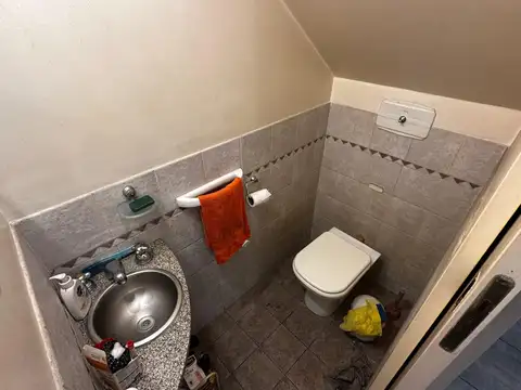 Depto Tipo Casa en Venta 23 años