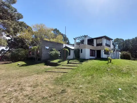 Local Comercial - Lote1900 m2 - Venta - Villa Gesell - Acesso a Gesell