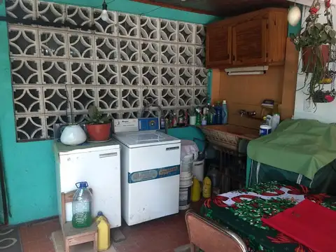 Depto Tipo Casa en Venta con 1 cocheras