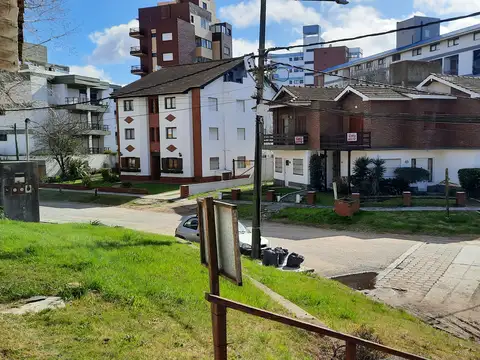 Paseo 103 100, Piso PB