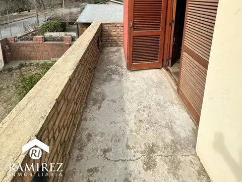 CASA-SANTRA ROSA D CALAMUCHITA