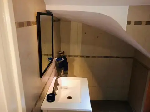 Triplex 5 amb. c/cochera (Alvear 700 - Ramos Mejía)