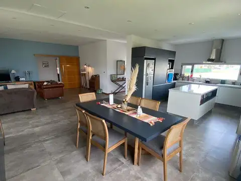 Casa en Venta en Canning, USD 320.000