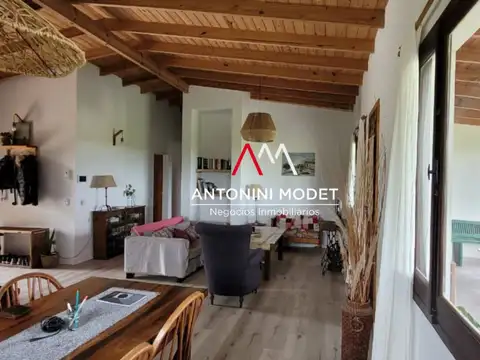 Casa 4 ambientes con 3 baños