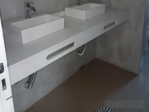 Casa en Venta al Noreste