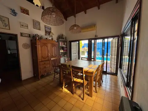 VENTA CASA 3 DORM. PILETA. APTA CRED. SAN NICOLAS
